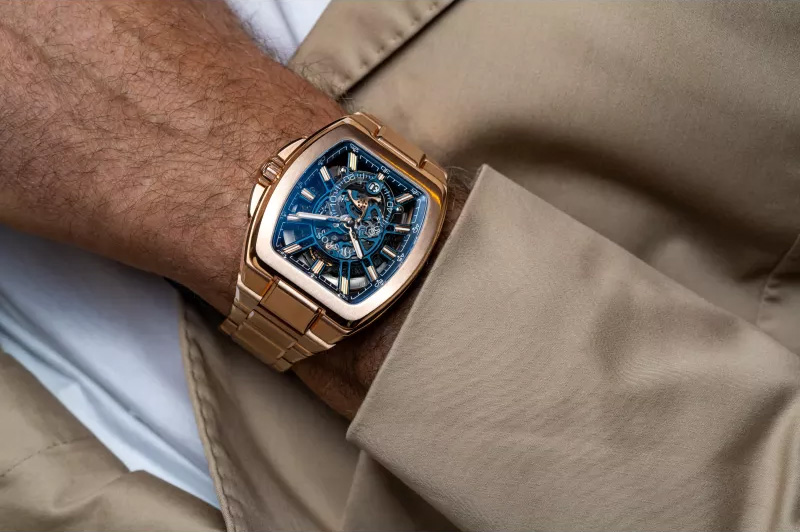 detail CVSTOS Metropolitan PS 5N Red Gold/SQLT Blue F00103.4223001