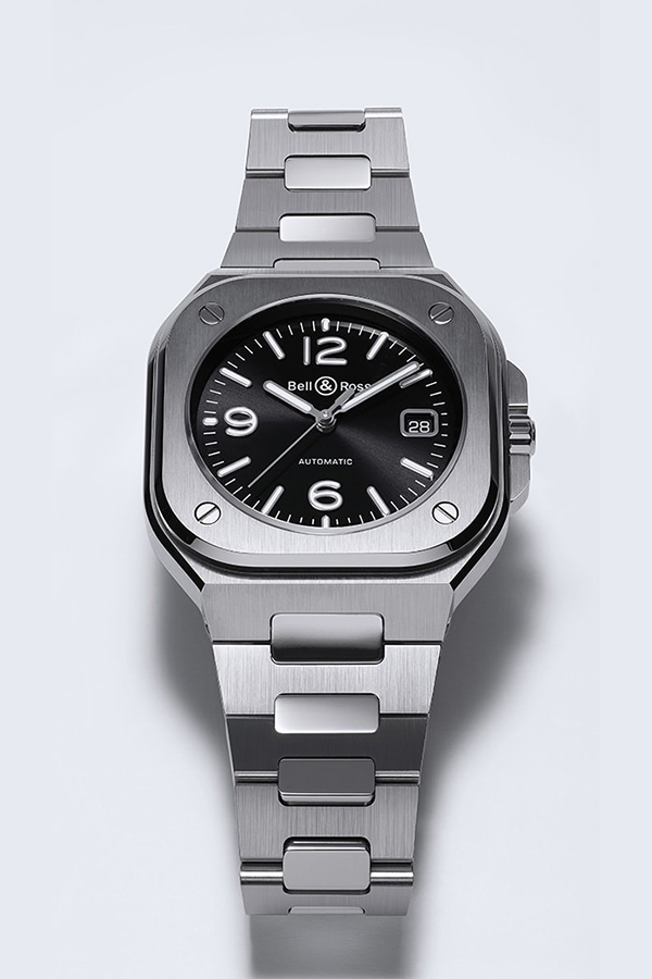 detail Bell & Ross BR 05 Black Steel BR05A-BL-ST/SST
