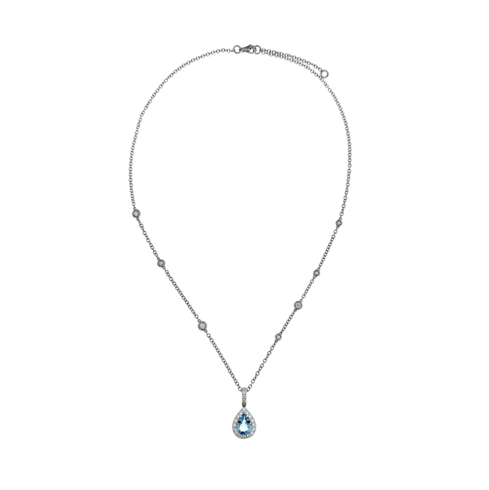 detail Luxusní Náhrdelník s Akvamarínem v Kombinaci s Diamanty
