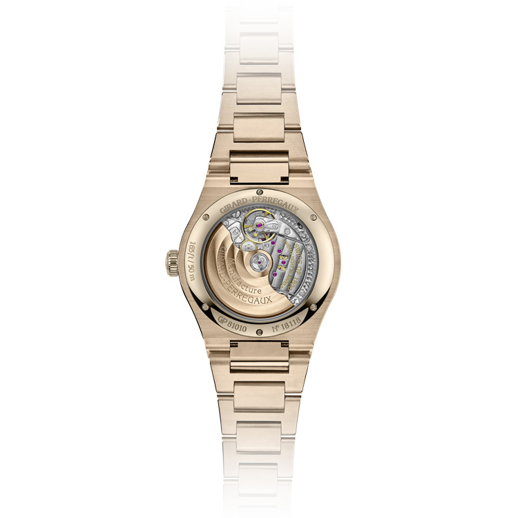detail Girard Perregaux Laureato 42 mm 81010-52-3118-1CM