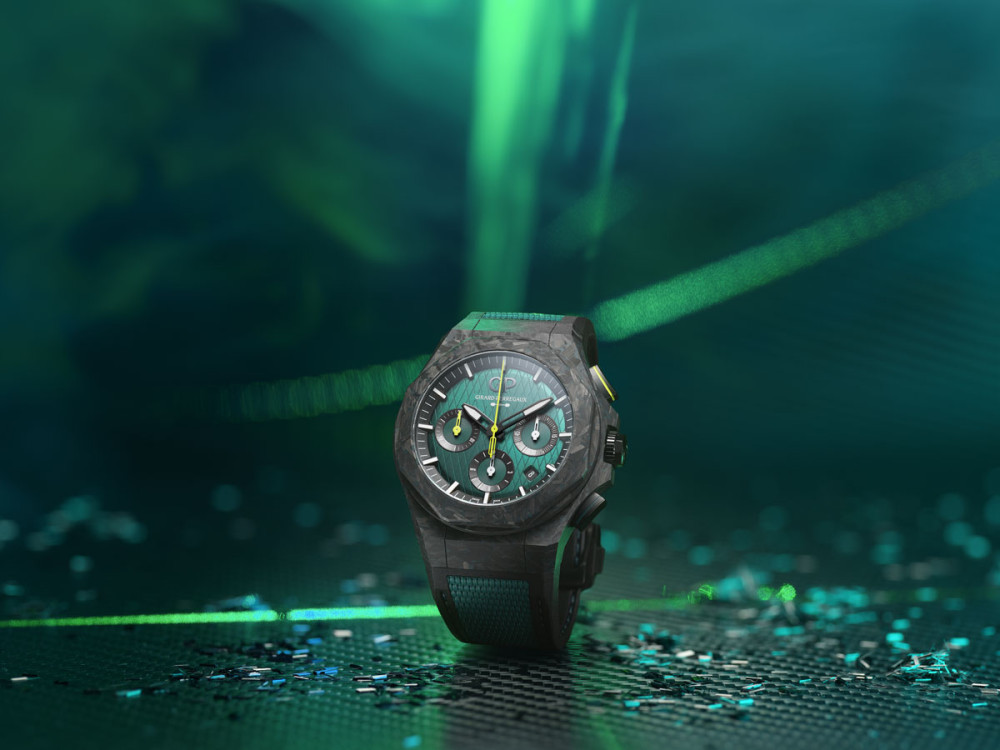 detail Girard-Perregaux Laureato Absolute Chronograph Aston Martin F1 Edition