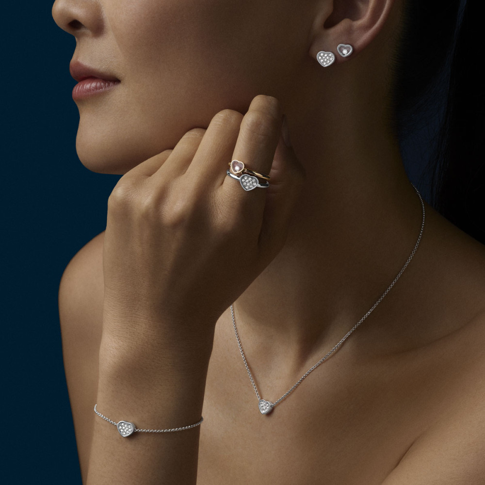 detail Zlaté Náušnice Chopard My Happy Hearts 83A086-1092