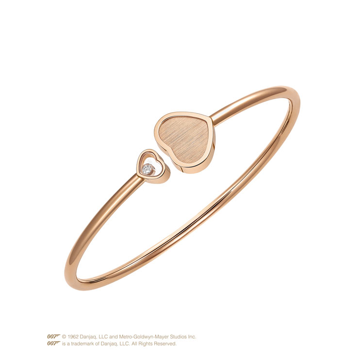 detail Zlatý Náramek Chopard Happy Heatrs Golden Hearts 85A007-5020