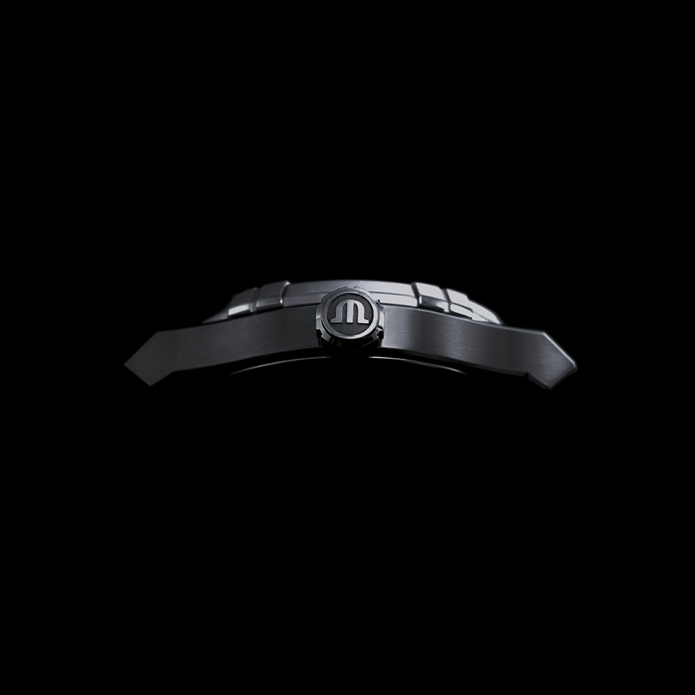 detail Maurice Lacorix Aikon Manual 39mm Collectors Edition AI7007-SS00E-430-C