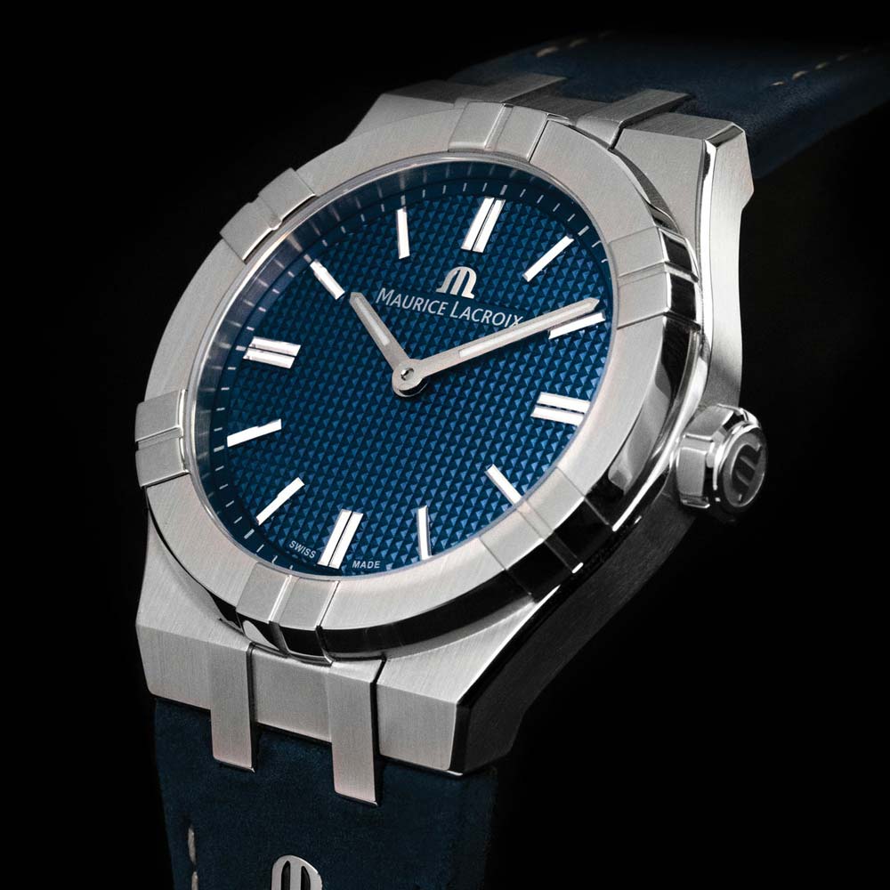 detail Maurice Lacorix Aikon Manual 39mm Collectors Edition AI7007-SS00E-430-C