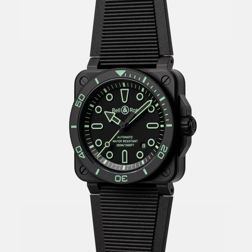 detail Bell & Ross BR-03 Diver Lum Outline BR03A-D-OL-CE/SRB