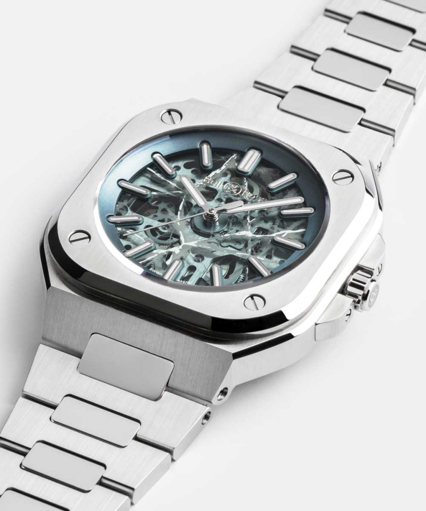 detail Bell & Ross BR-05 Skeleton Arctic Blue BR05A-AB-SKST/SST