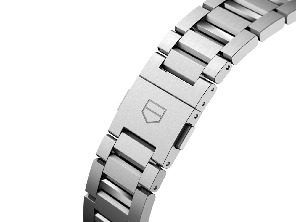 detail Tag Heuer Carrera CBN2A10.BA0643