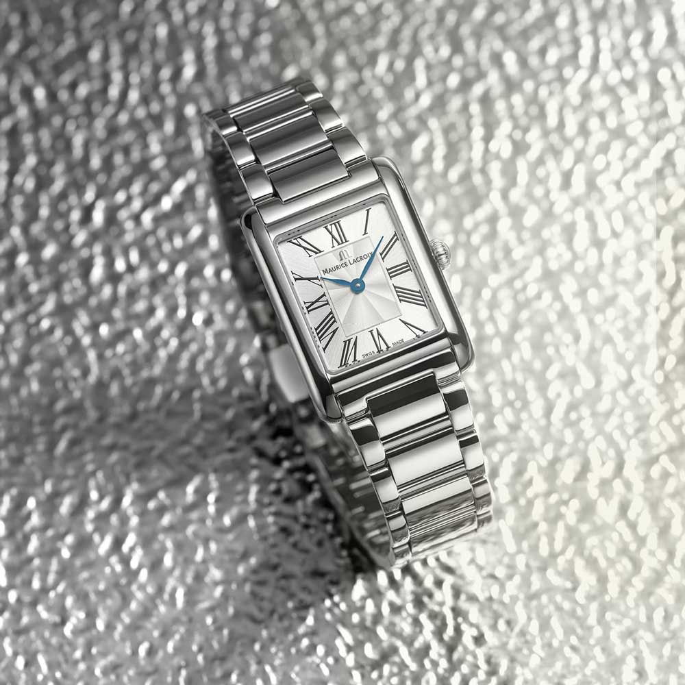 detail Maurice Lacroix Fiaba Square FA1205-SS002-110-1