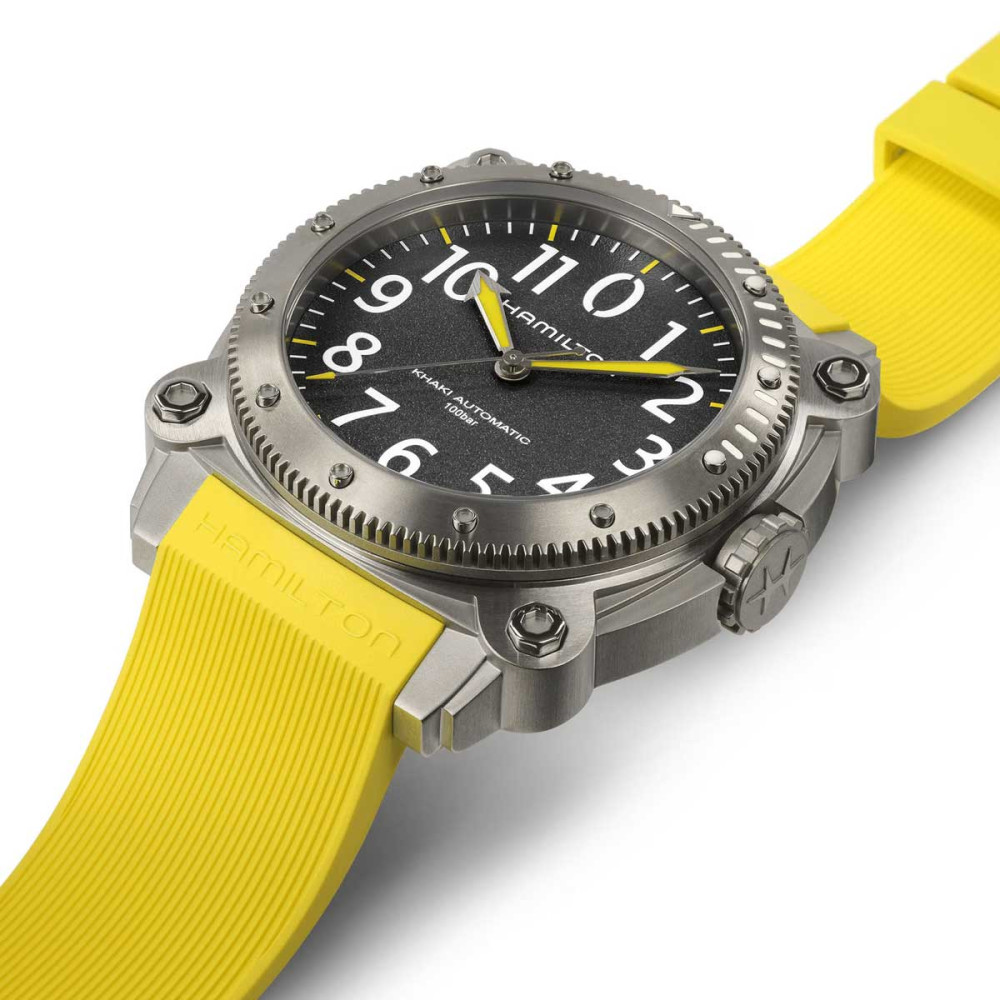 detail Hamilton Khaki Navy BeLOWZERO Auto Titanium H78535380