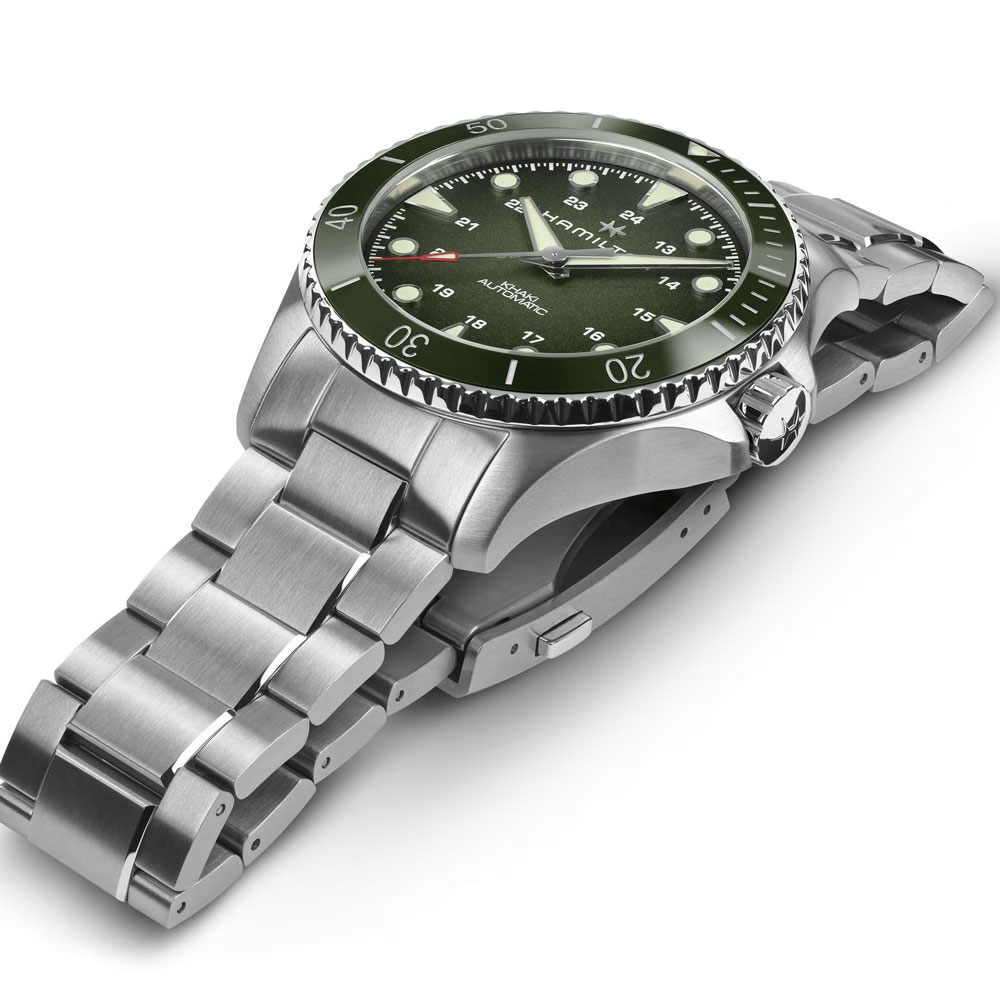detail Hamilton Khaki Navy Scuba Auto H82525160