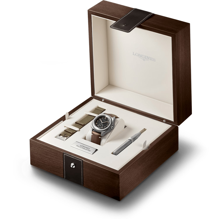 detail Longines Pilot Majetek L2.838.4.53.9