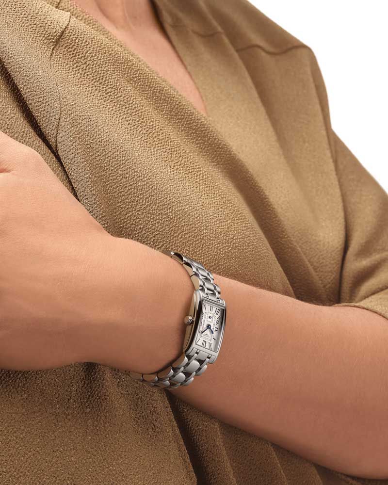 detail Longines DolceVita L5.255.4.71.6