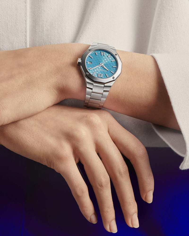 detail Baume & Mercier Riviera M0A10612