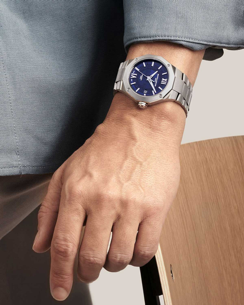 detail Baume & Mercier Riviera M0A10616