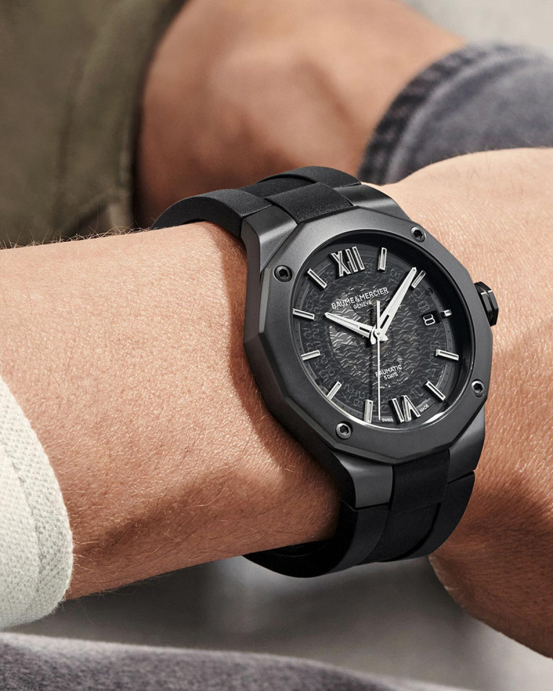 detail Baume & Mercier Riviera M0A10617