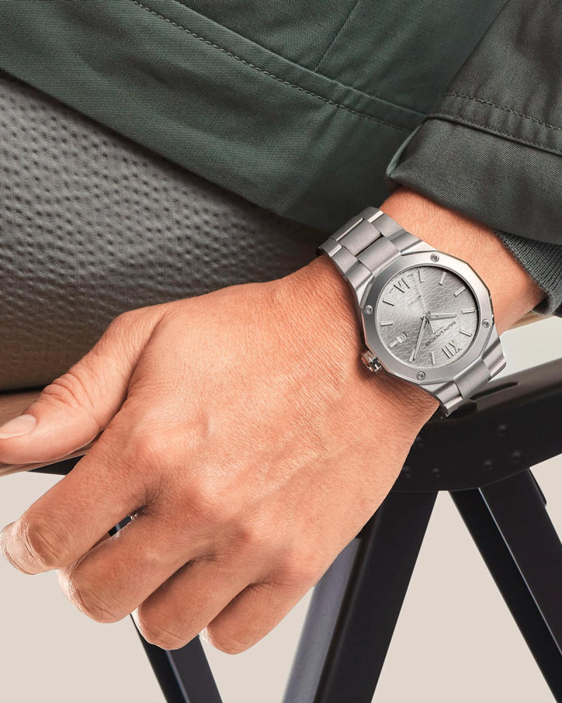 detail Baume & Mercier Riviera M0A10622