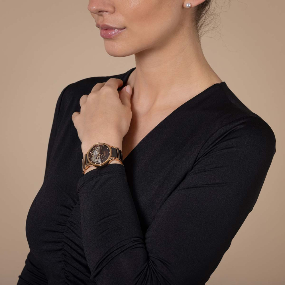 detail Rado Centrix Automatic Diamonds Open Heart R30029902