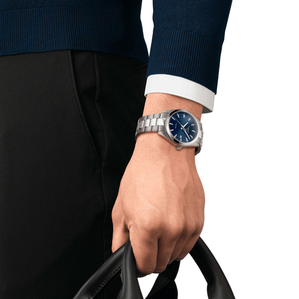 detail Tissot Gentleman Titanium T127.410.44.041.00