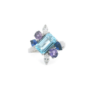 Prsten s Akvamarínem, Safíry a Diamanty v Luxusním Designu