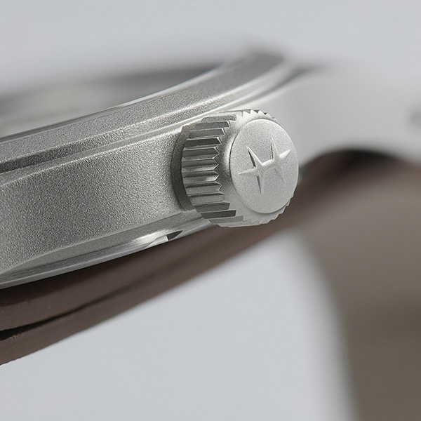 detail Hamilton Khaki Field Mechanical H69439511