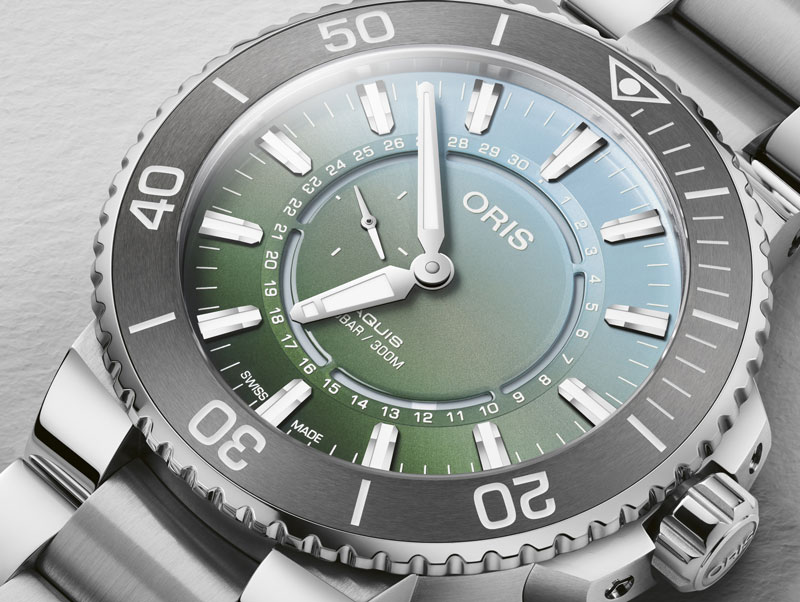 detail Oris Aquis Dat Watt Limited Edition II 01 743 7734 4197-Set