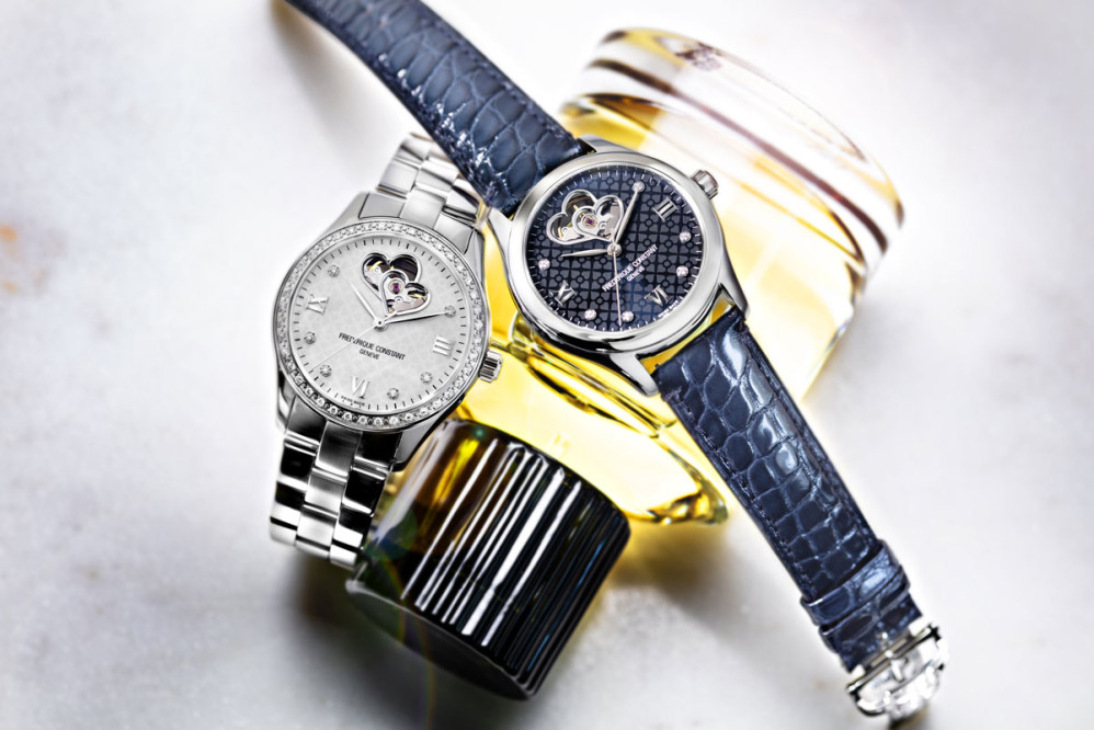 detail Frederique Constant Double Heart Beat FC-310NDHB3B6