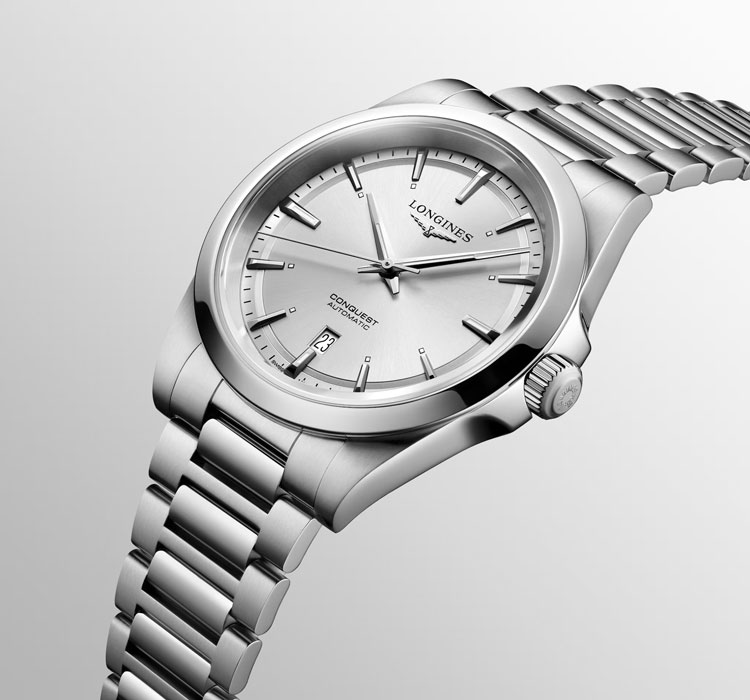 detail Longines Conquest L3.830.4.72.6