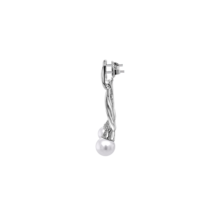 detail Zlaté Náušnice Přírodní Perly a Diamanty