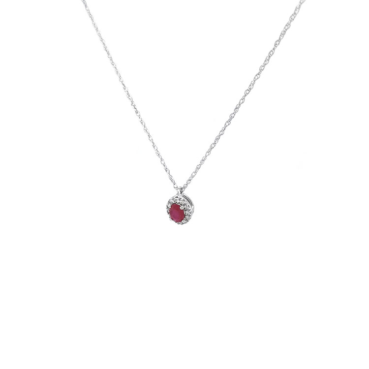 detail Rubínový přívěsek s diamanty z bílého zlata