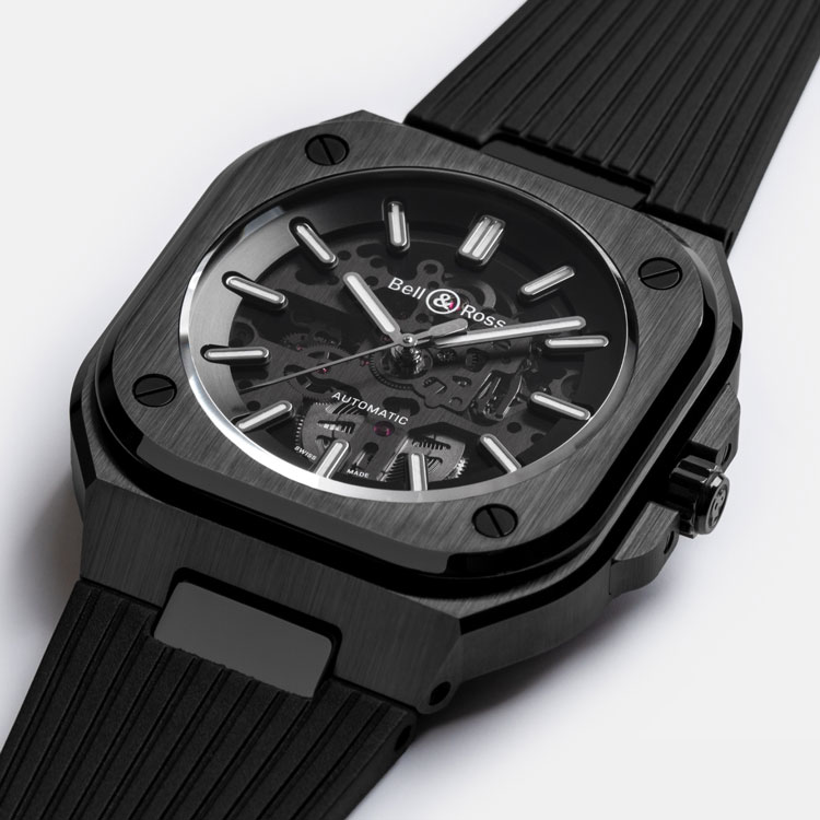 detail Bell & Ross BR 05 Skeleton Black Ceramic BR05A-BL-SK-CE/SRB