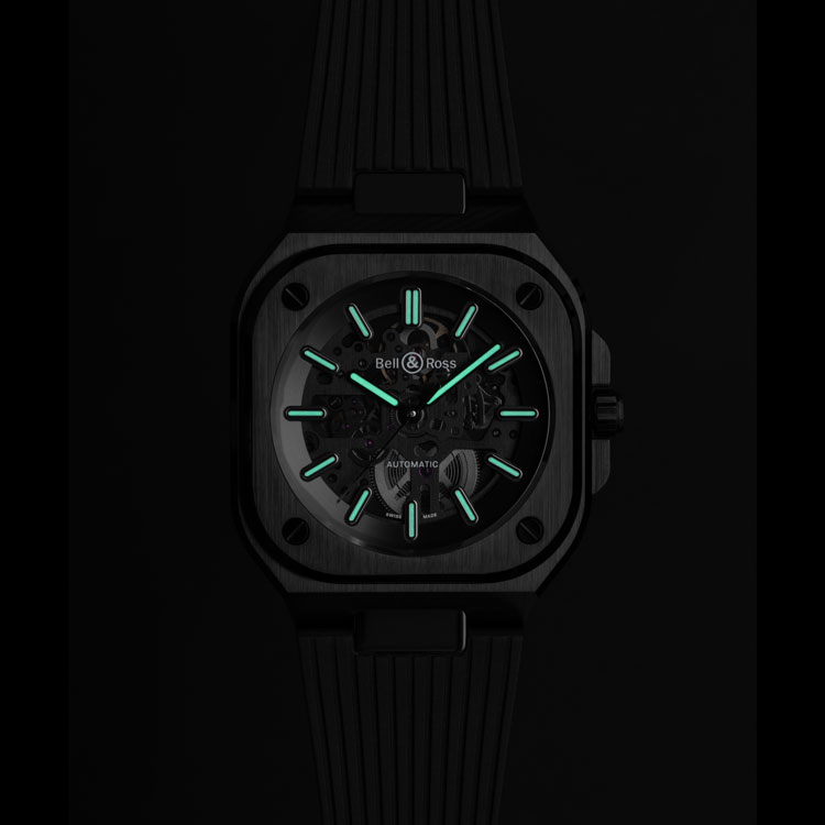 detail Bell & Ross BR 05 Skeleton Black Ceramic BR05A-BL-SK-CE/SRB