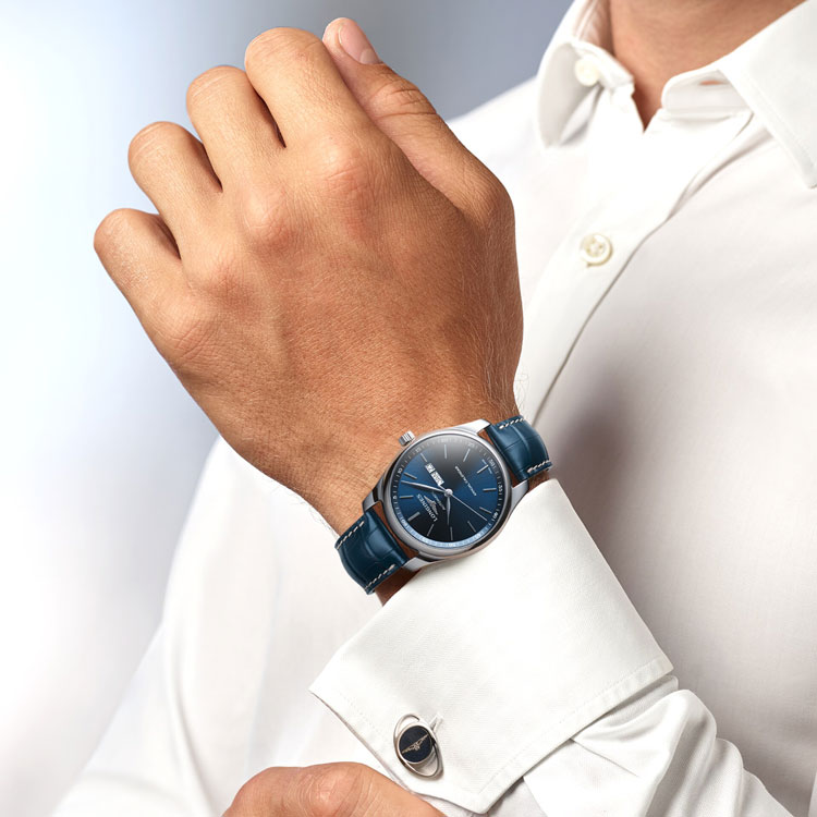 detail The Longines Master Collection L2.920.4.92.0