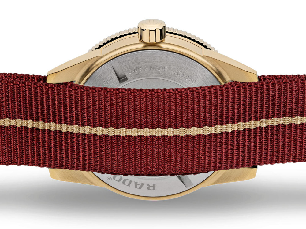 detail Rado Captain Cook Automatic Bronze R32504407