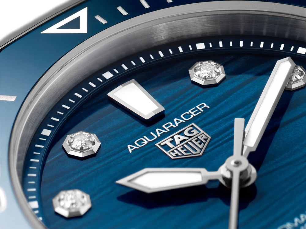 detail Tag Heuer Aquaracer Professional 300 WBP231B.BA0618