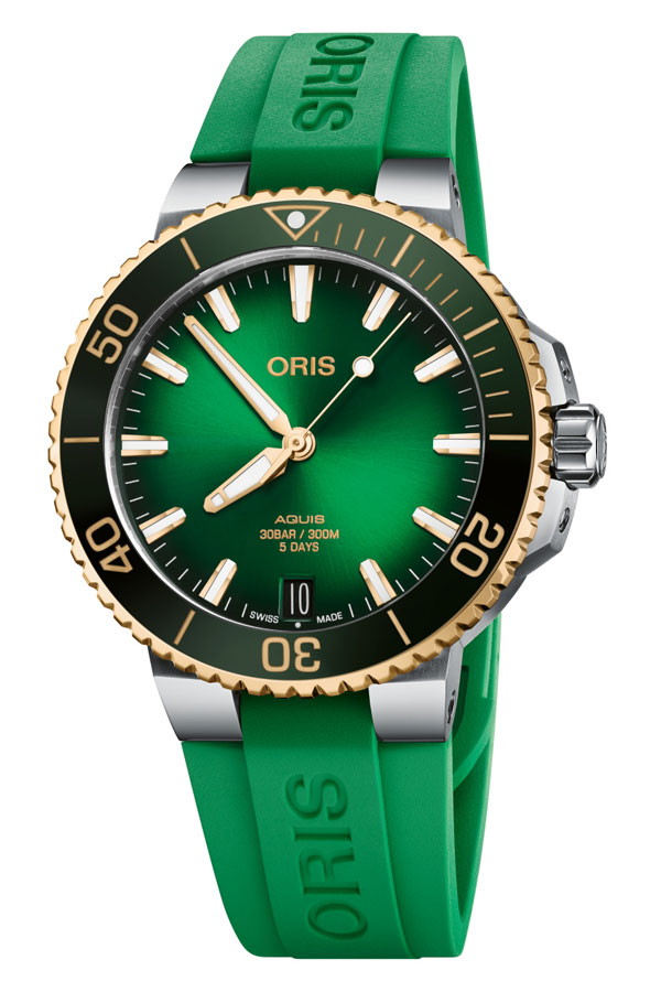 detail Oris Aquis Date Caliber 400 01 400 7769 6357-07 4 22 77FC