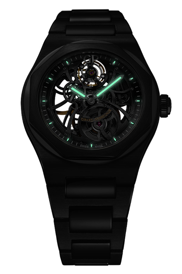 detail Girard-Perregaux Laureato Skeleton Ceramic 81015-32-001-32A
