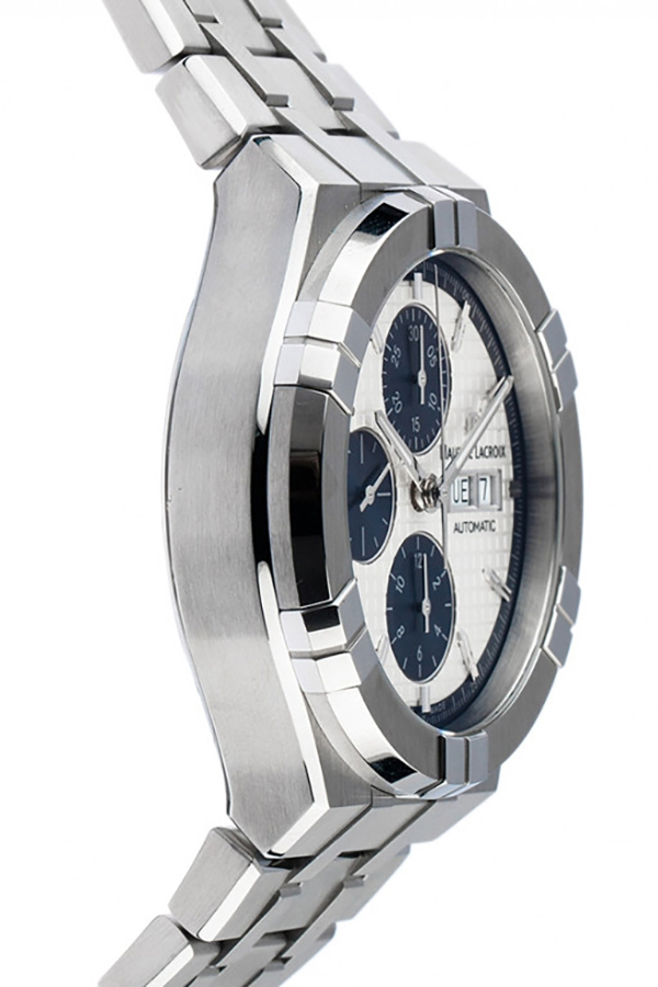 detail Maurice Lacroix Aikon Chronograph AI6038-SS002-131