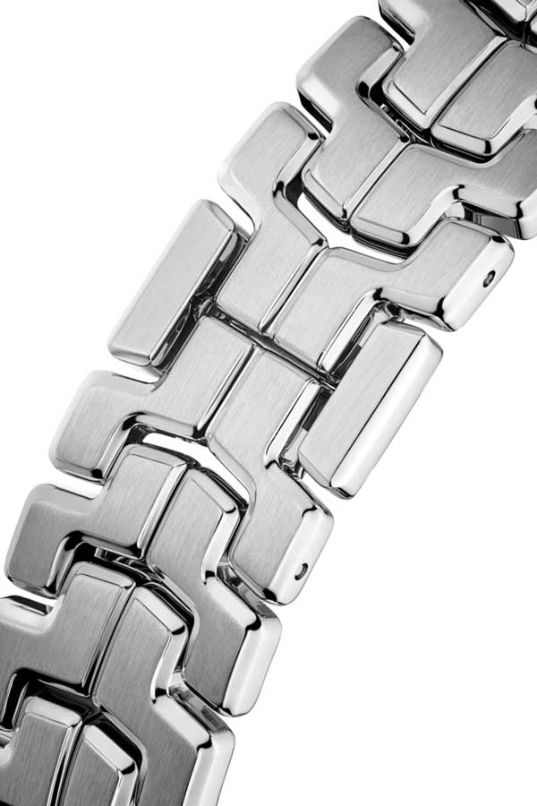 detail Tag Heuer Link Chronograph CBC2110.BA0603