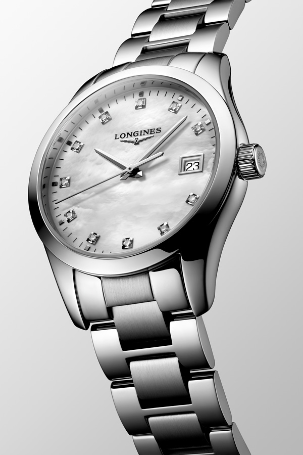 detail Longines Conquest Classic L2.386.4.87.6