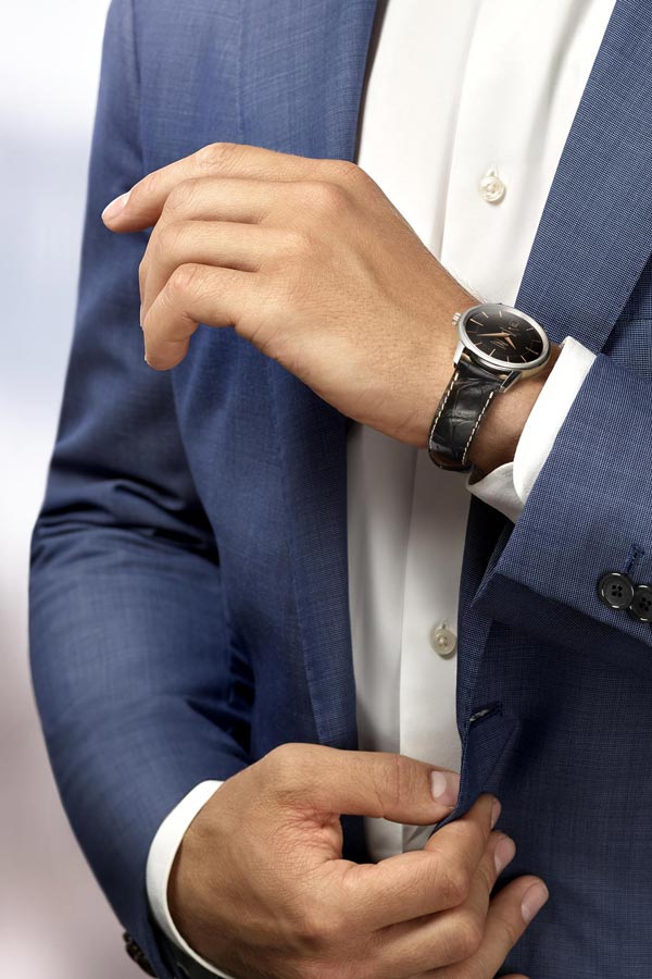 detail Longines Flagship Heritage L4.795.4.58.0