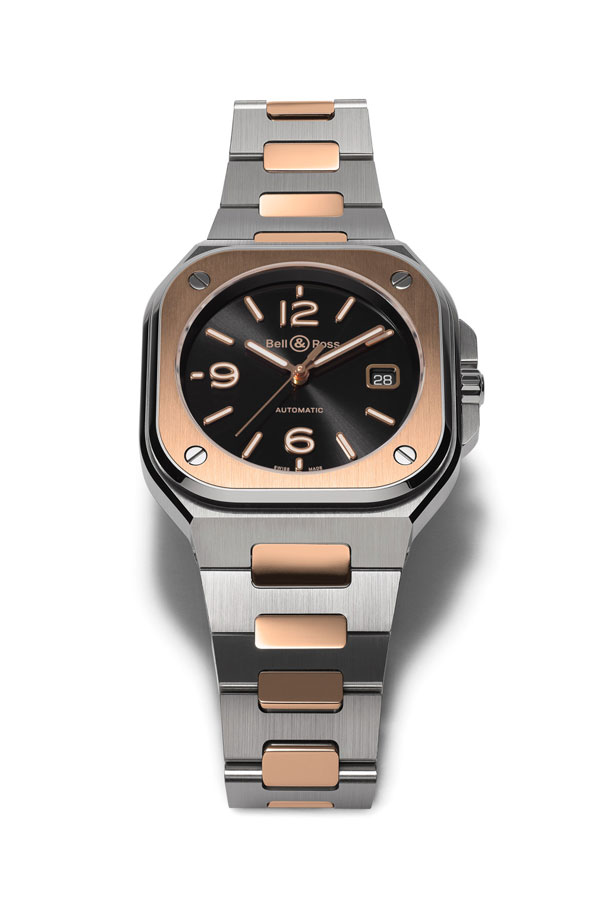 detail Bell & Ross BR 05 Black Steel & Gold BR05A-BL-STPG/SSG