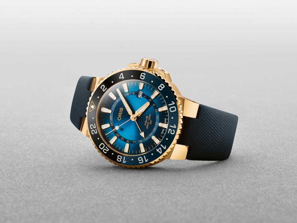 detail Oris Carysfort Reef Gold Limited Edition 01 798 7754 6185-Set