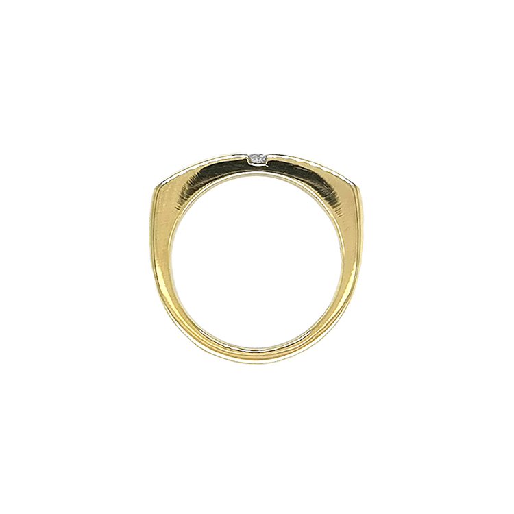 detail Zlatý Prsten s Diamantem