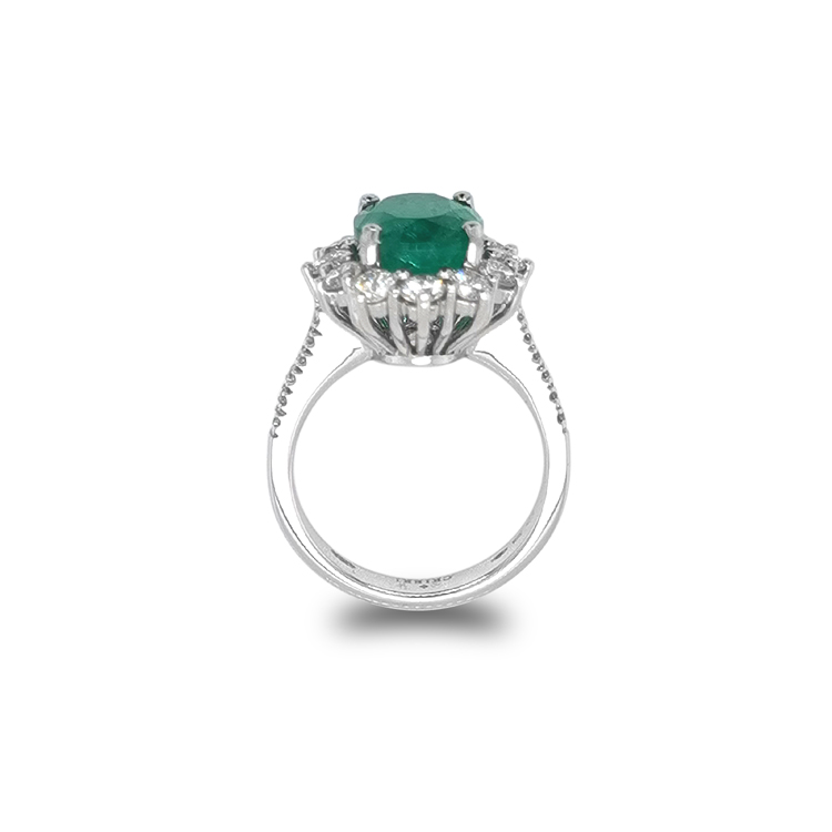 detail Zlatý Prsten se Smaragdem a Diamanty