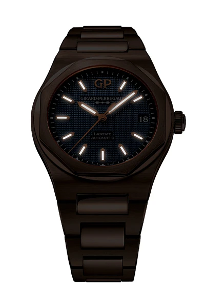 Girard-Perregaux Laureato 42mm 81010-52-436-52A