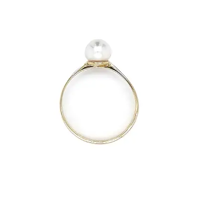Gold Ring with White Pearl
