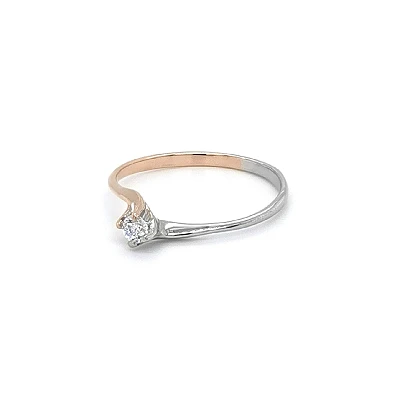 Engagement Ring with Zircon made of Combined Gold