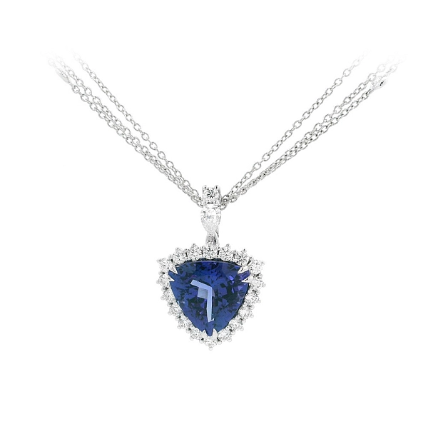 Luxury Necklace with Tanzanite and Sparkling Diamonds