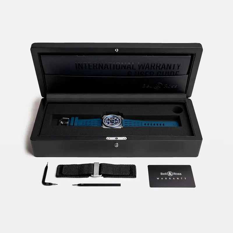 br-x3-blue-steel-produit-ecrin_ouvert.jpg